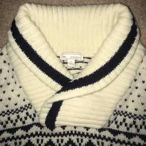 SOLD!! GAP Sweater Designed & Crafted collection